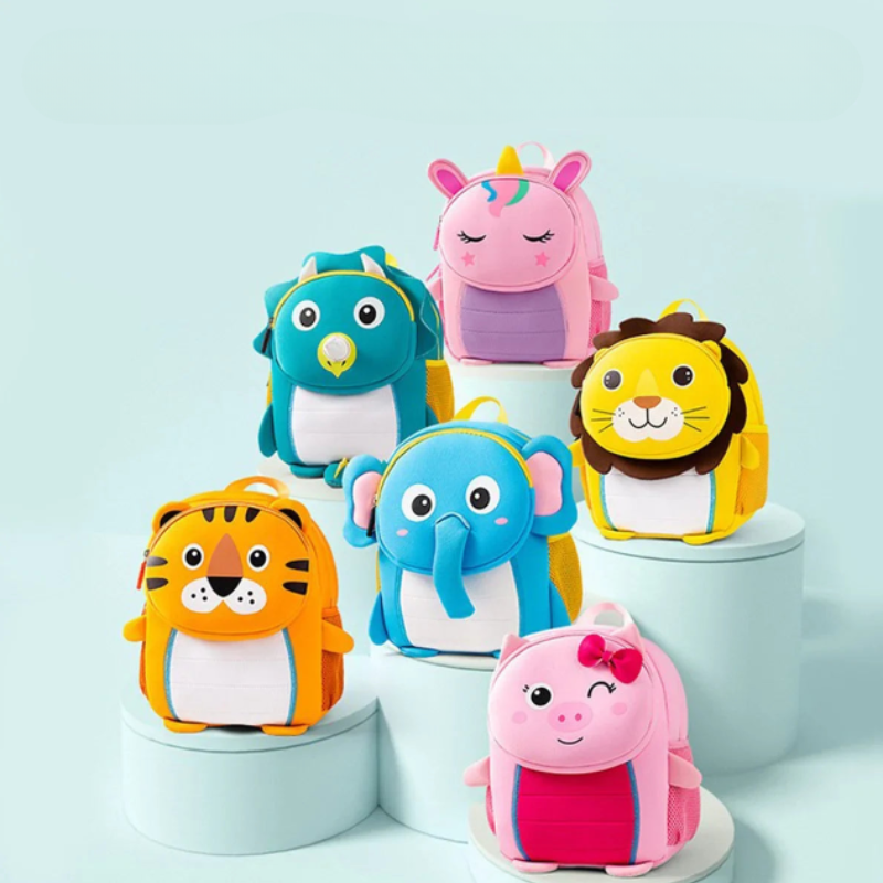 Mochila infantil de animal em 3D